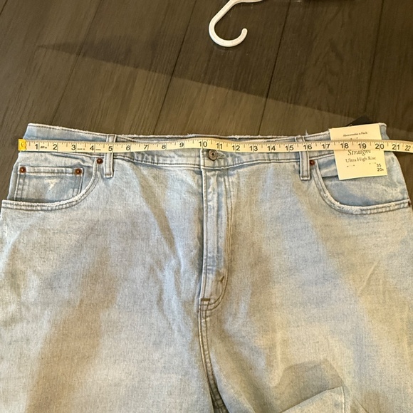 New! Abercrombie & Fitch Ultra High Rise 90s Straight Jean Blue 31911 - Picture 12 of 16